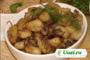 Картофель тушенный с грибами рецепт