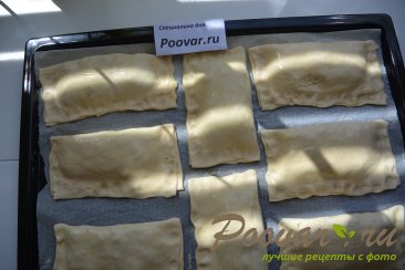 Слоеные пирожки с картофелем и грибами Шаг 9 (картинка)