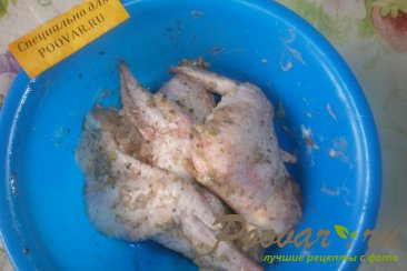 Куриные крылышки с брокколи и тыквой Шаг 4 (картинка)