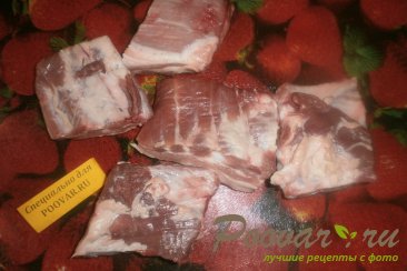 Свиные рёбрышки в свекольном и вишнёвом соке Шаг 2 (картинка)