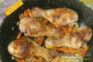 Куриные голени на сковороде Шаг 8 (картинка)