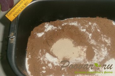 Шоколадное дрожжевое тесто Шаг 2 (картинка)