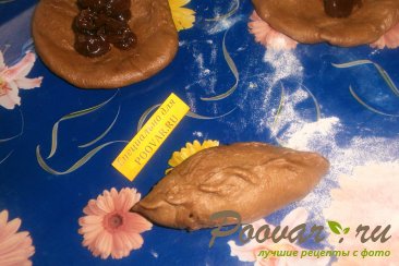 Шоколадные пирожки с вишней Шаг 6 (картинка)