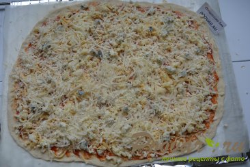 Сырная пицца Шаг 9 (картинка)