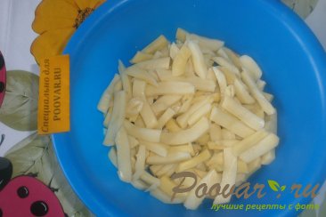 Картофель фри с панировочными сухарями в духовке Шаг 3 (картинка)