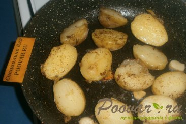 Молодой картофель с моцареллой Шаг 6 (картинка)