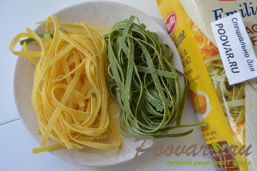 Креветки в сливочно-чесночном соусе с пастой Шаг 7 (картинка)
