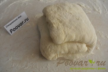 Хлеб-багет с вялеными помидорами и маслинами Шаг 1 (картинка)