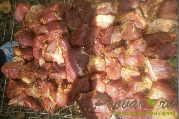 Шашлык из свинины маринованный с луком Шаг 7 (картинка)