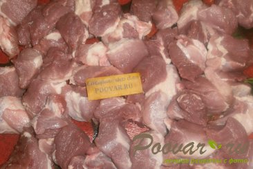 Шашлык из свинины маринованный с луком Шаг 2 (картинка)