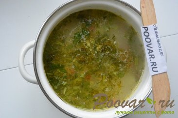 Куриный суп с лапшой и зеленым горошком Шаг 7 (картинка)