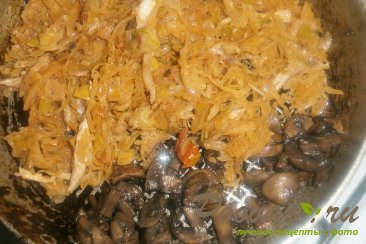 Жареные пирожки с капустой и грибами Шаг 5 (картинка)
