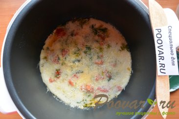 Омлет с помидорами и сыром в мультиварке Шаг 10 (картинка)