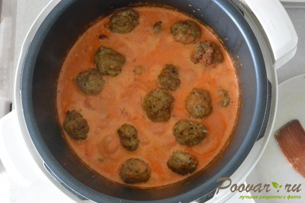 Фрикадельки в томатно-сливочном соусе в мультиварке Шаг 16 (картинка)