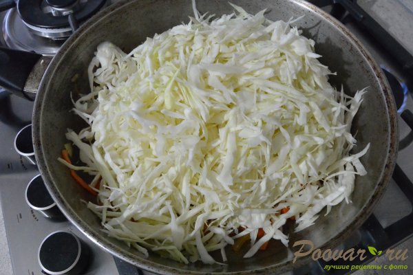 Тушеная капуста с фасолью на сковороде Шаг 5 (картинка)