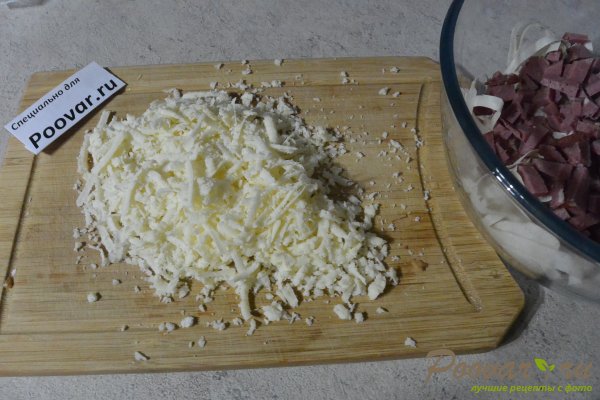 Пирог из лаваша с колбасой и сыром Шаг 3 (картинка)