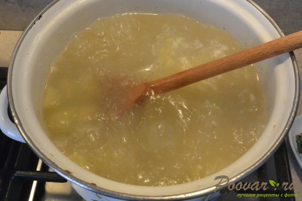 Суп рассольник с рисом и солёными огурцами Шаг 10 (картинка)