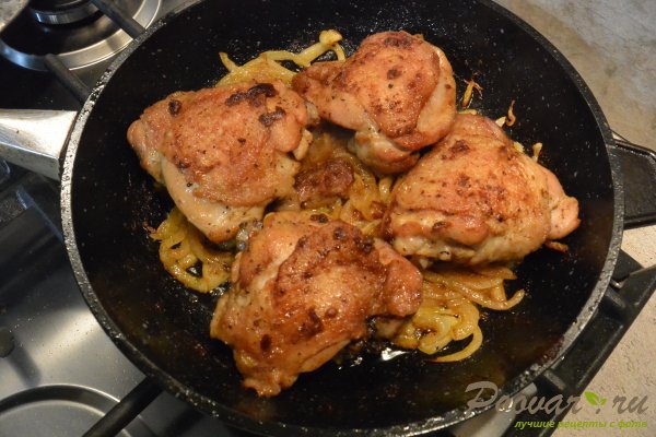 Курица с брокколи в сливочном соусе Шаг 7 (картинка)